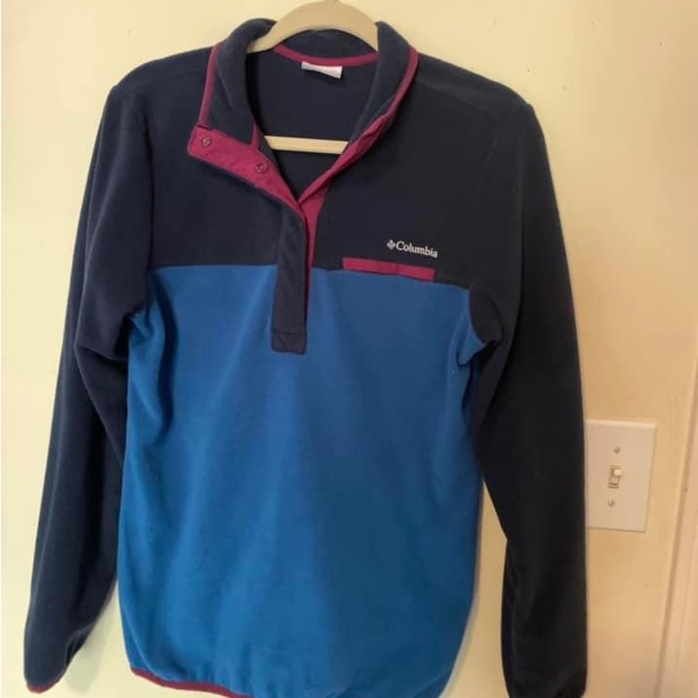 Womens Colombia Pullover